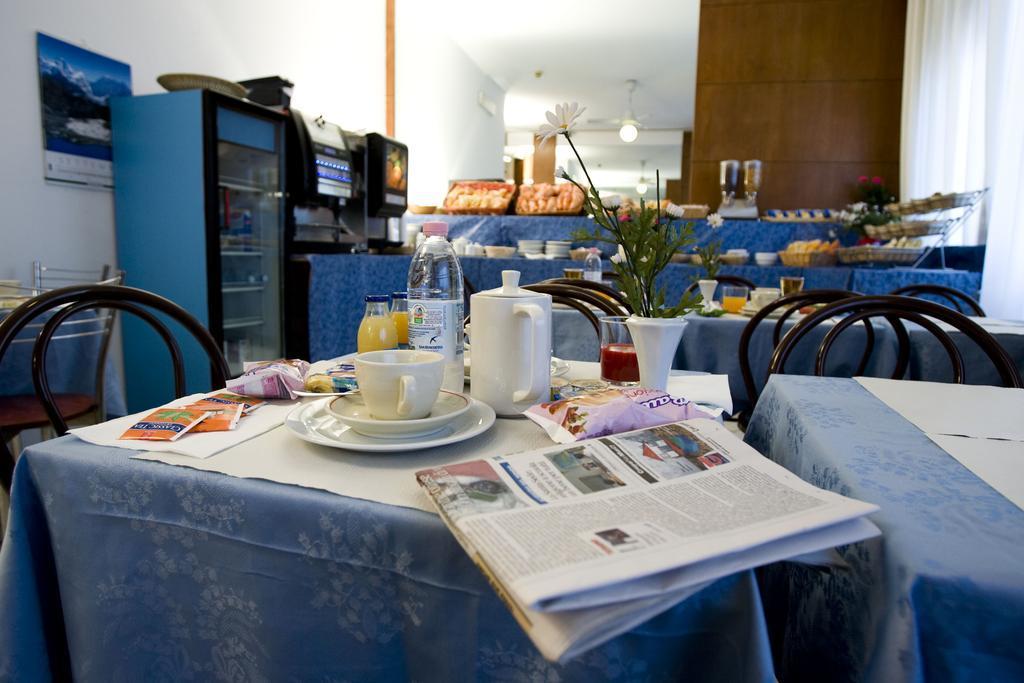 Hotel La Pace Milan Luaran gambar