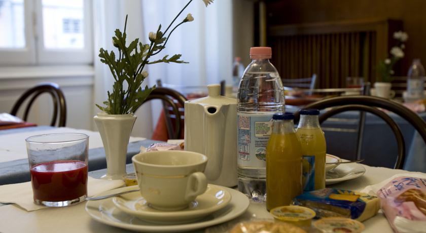 Hotel La Pace Milan Luaran gambar